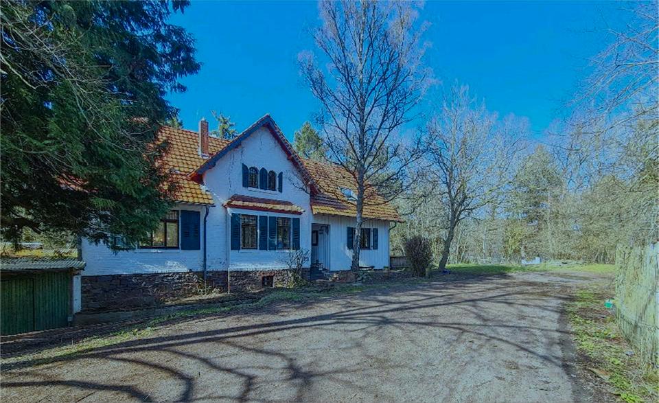 Einfamilienhaus Schleiden - 13 Zimmer, 281 m&sup2;, 450.000&euro; | Angebot:26978869