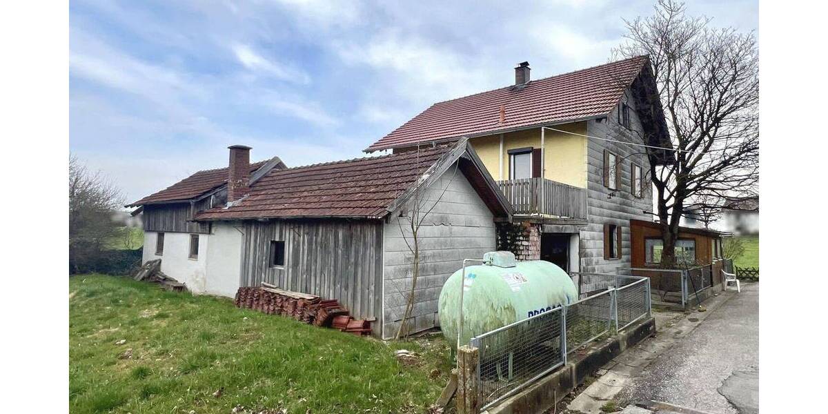 Einfamilienhaus Eggenfelden - 4 Zimmer, 110 m&sup2;, 215.000&euro; | Angebot:26908752