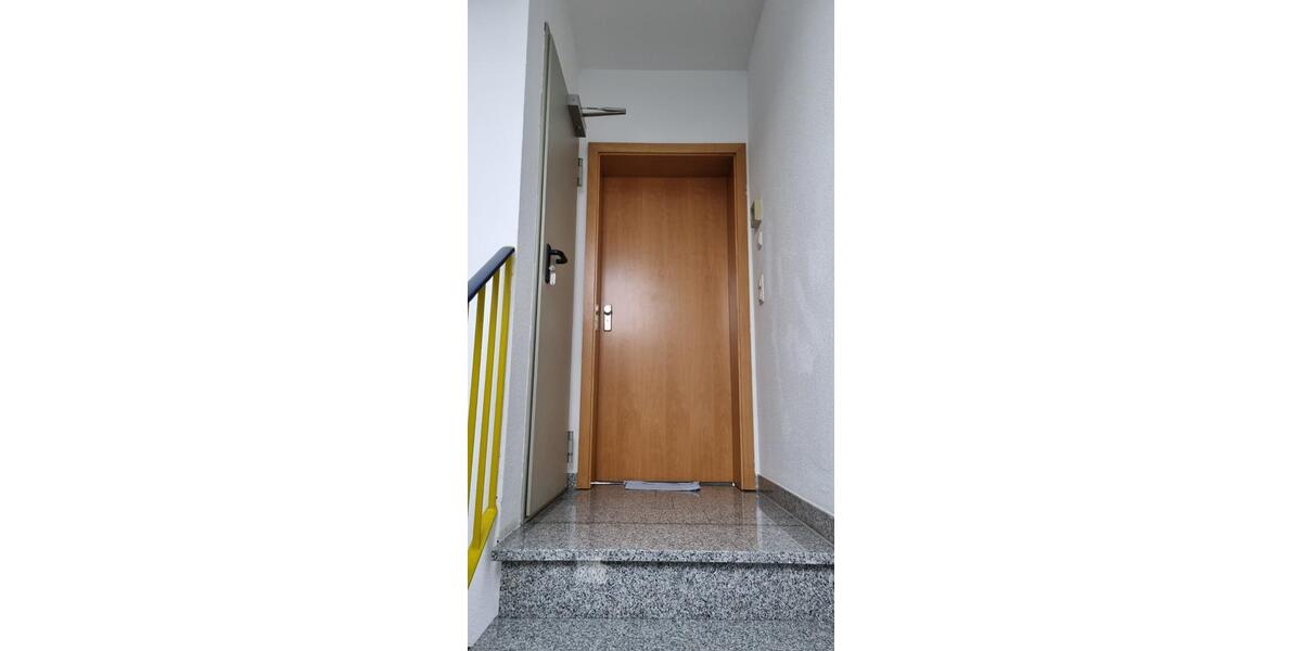 Dachgeschoßwohnung Duisburg Essenberg - 3 Zimmer, 88 m&sup2;, 219.000&euro; | Angebot:25419517