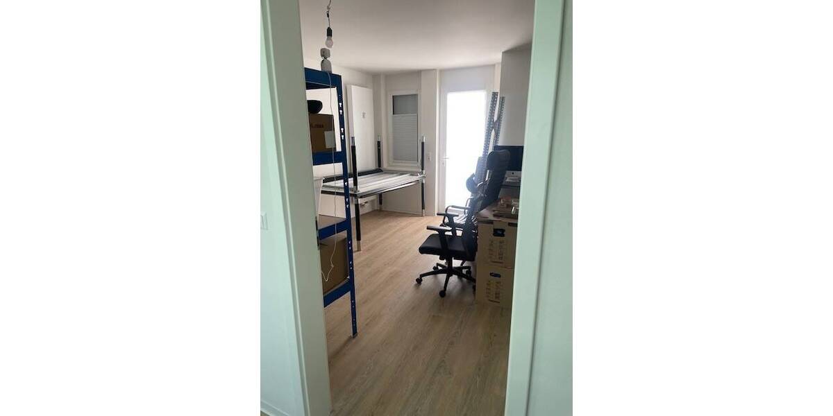 Gewerbeobjekt Gengenbach - 5 Zimmer, 110 m&sup2;, 1.320&euro; | Angebot:26273104