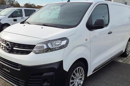 Opel Vivaro 62.000 km 16.900 &euro; München 81243