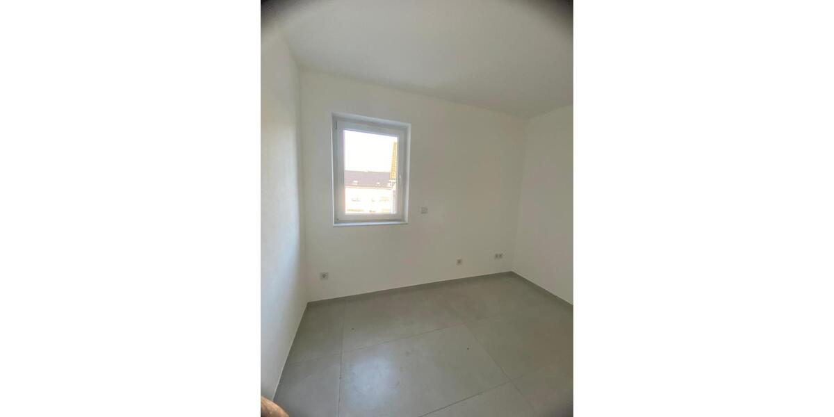 Etagenwohnung Burbach - 4 Zimmer, 100 m&sup2;, 1.100&euro; | Angebot:25048277