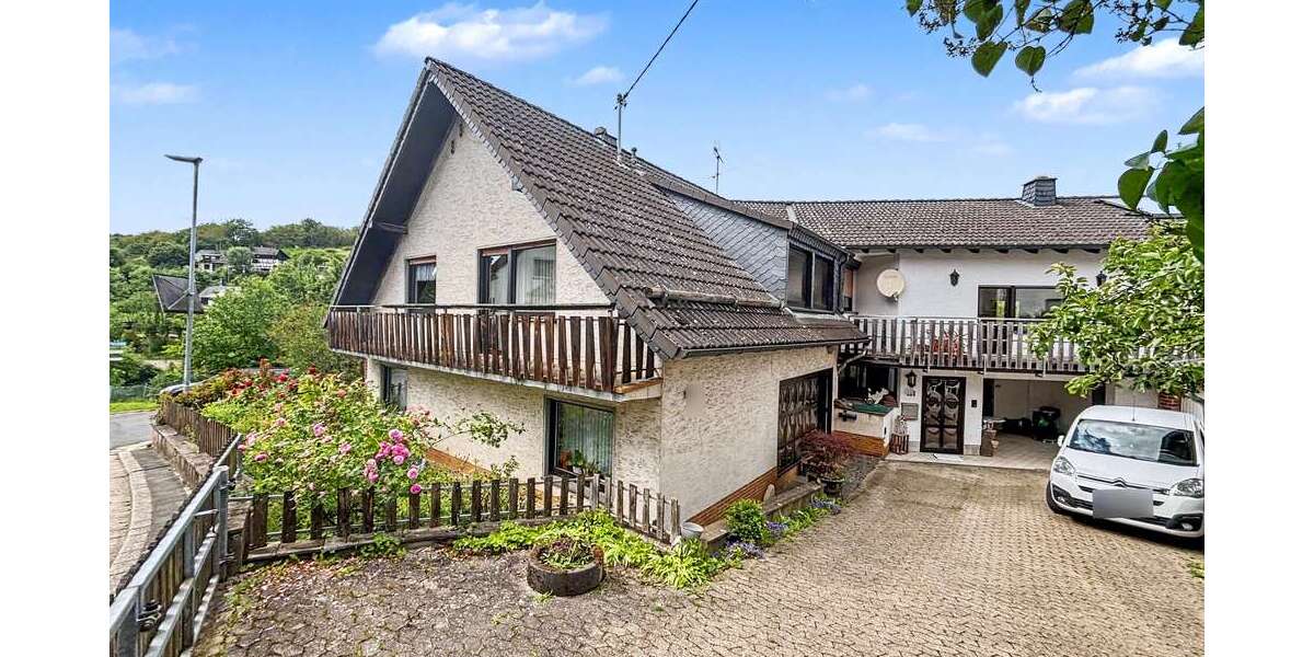 Einfamilienhaus Arft - 10 Zimmer, 244 m&sup2;, 231.000&euro; | Angebot:26913414