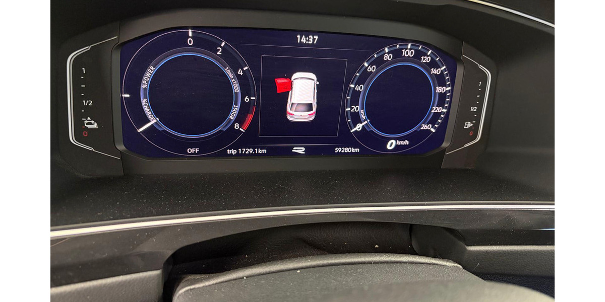 VW Tiguan R-Line eHybrid Leder Schiebed. AHK Matrix 59.800 km 32.900 &euro; Berlin 10247