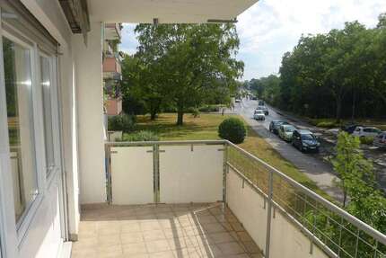 Wohnung zum Kaufen in Karlsruhe 199.000 € 78 m²