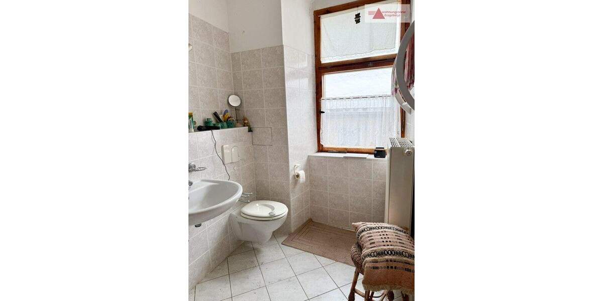 Mehrfamilienhaus, Wohnhaus Annaberg-Buchholz Annaberg - 7 Zimmer, 202 m&sup2;, 80.000&euro; | Angebot:25374662