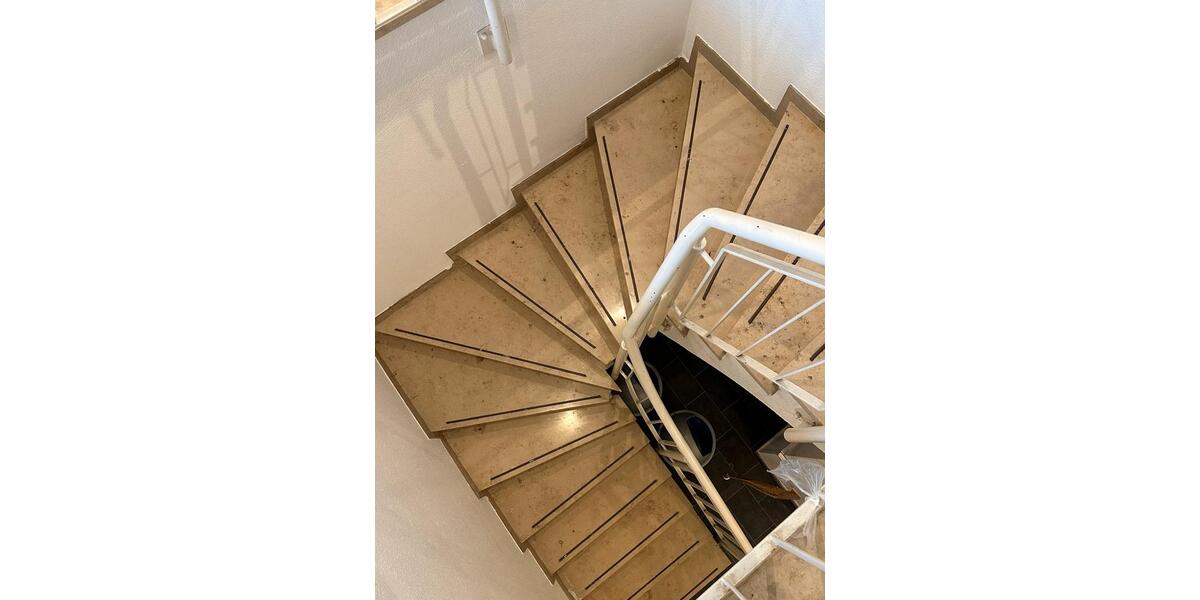 Etagenwohnung Übach-Palenberg Palenberg - 5 Zimmer, 200 m&sup2;, 450&euro; | Angebot:25947606