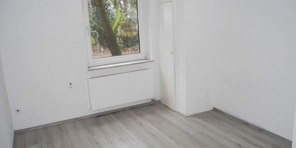 Etagenwohnung Gelsenkirchen Schalke - 2 Zimmer, 50 m&sup2;, 430&euro; | Angebot:25410340