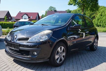 Renault Clio 175.000 km 2.650 &euro; Coesfeld 48653