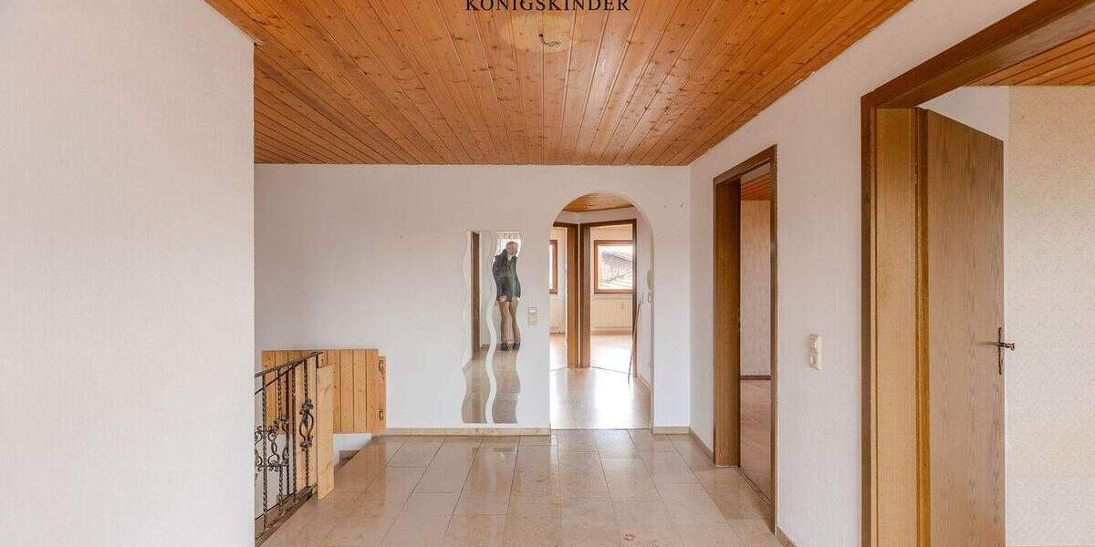 Einfamilienhaus Schramberg Waldmössingen - 7 Zimmer, 196 m&sup2;, 780.000&euro; | Angebot:25772272