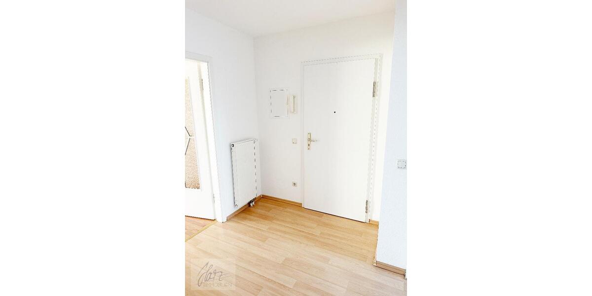 Etagenwohnung Riesa Canitz - 3 Zimmer, 74 m&sup2;, 600&euro; | Angebot:26400680