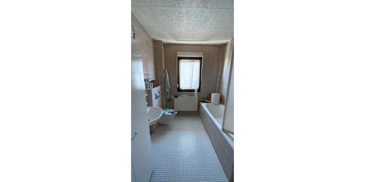 Doppelhaushälfte Pforzheim Eutingen - 7 Zimmer, 152 m&sup2;, 430.000&euro; | Angebot:26703475