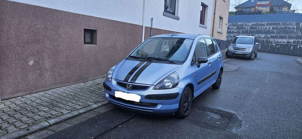 Honda Jazz 170.000 km 1.100 &euro; Ober-Ramstadt 64327