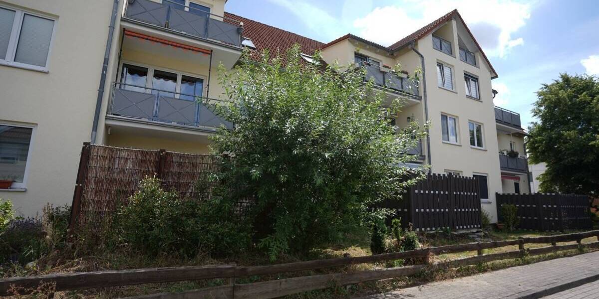 Etagenwohnung Barleben / Ebendorf Barleben - 4 Zimmer, 92 m&sup2;, 119.000&euro; | Angebot:25781636