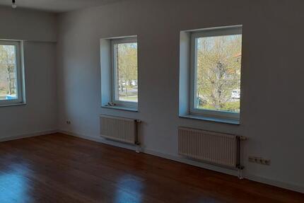 Gewerbeobjekt Bernau bei Berlin - 3 Zimmer, 88 m&sup2;, 963&euro; | Angebot:26351363