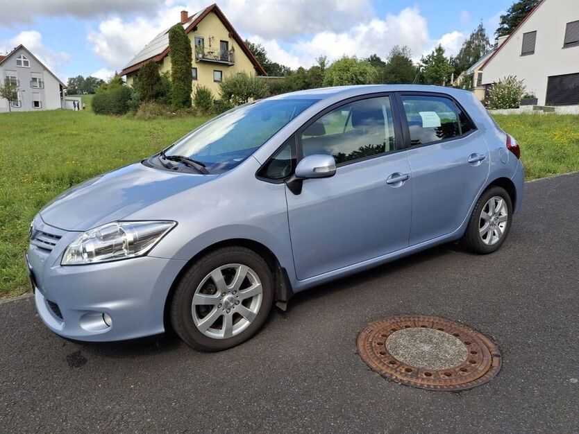 Auris