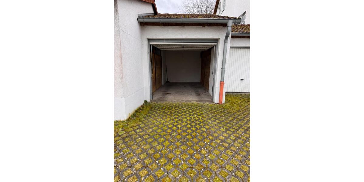 Dachgeschoßwohnung Germersheim - 3 Zimmer, 65 m&sup2;, 210.000&euro; | Angebot:25311011