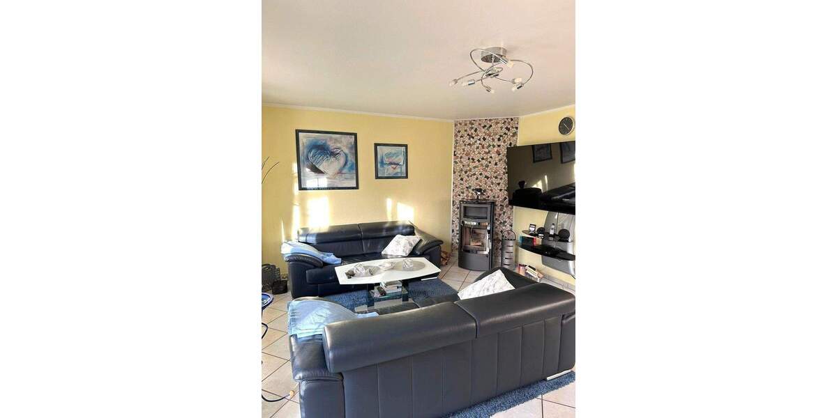 Elegantes 7 Zimmer Reihenendhaus in Rheinbach 170 qm WFL und 398 Grd. 7 zimmer