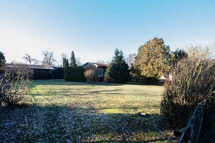 Liebevoll gepflegtes Baugrundstück sucht Traumhaus zimmer
