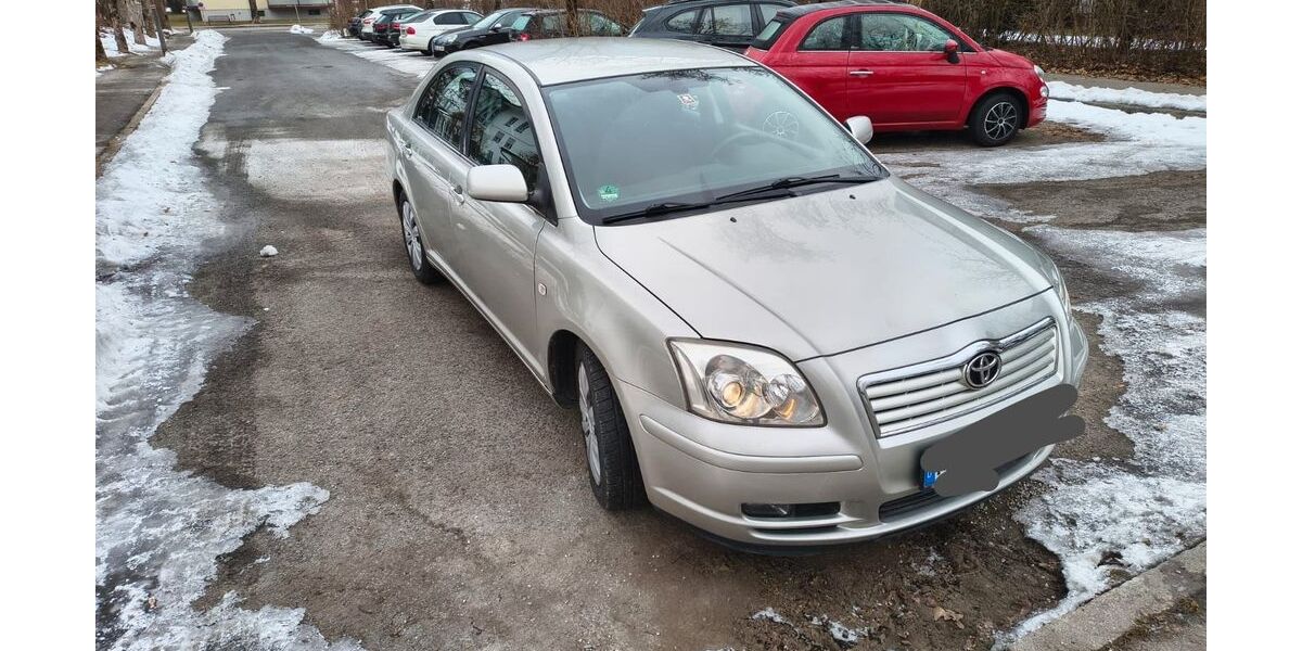 Toyota Avensis 192.805 km 2.900 &euro; Bad Reichenhall 83435