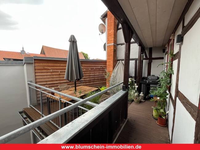 *Modern sanierte AltbauWohnung mit Terrasse, in Citylage*