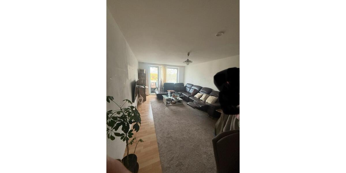 Etagenwohnung Burghausen - 4 Zimmer, 82 m&sup2;, 278.000&euro; | Angebot:26237223