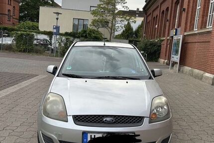 Ford Fiesta 170.000 km 2.400 &euro; Hannover 30169