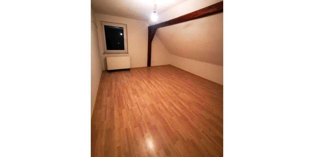 Dachgeschoßwohnung Altenberg - 2 Zimmer, 50 m&sup2;, 328&euro; | Angebot:24552324