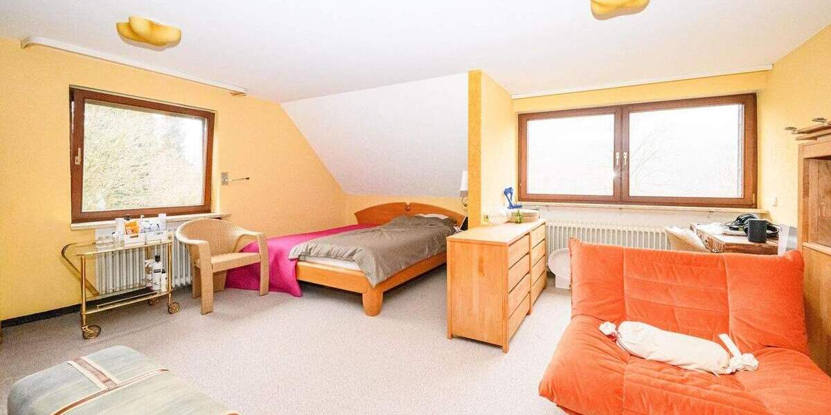 Einfamilienhaus Freiburg Herdern - 6 Zimmer, 300 m&sup2;, 2.300.000&euro; | Angebot:25608090