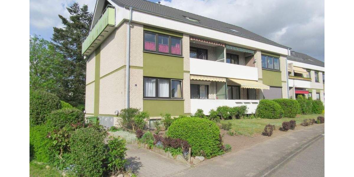 Etagenwohnung Preetz - 3 Zimmer, 65 m&sup2;, 155.000&euro; | Angebot:25728567