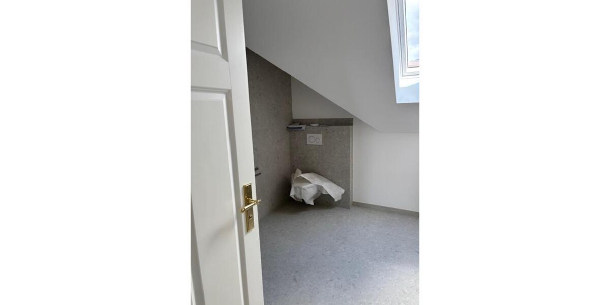 Dachgeschoßwohnung Heidelberg Handschuhsheim - 2 Zimmer, 58 m&sup2;, 900&euro; | Angebot:25973470