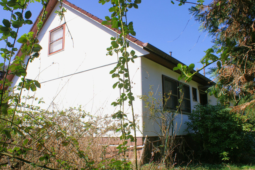 Freistehendes Einfamilienhaus auf großem Grundstück in ruhiger Lage von Windeck-Herchen Sieg
