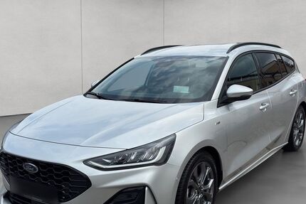 Ford Focus 21.443 km 20.950 &euro; Frankfurt 60386