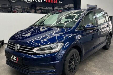 VW Touran 155.300 km 13.990 &euro; Breidenbach 35236