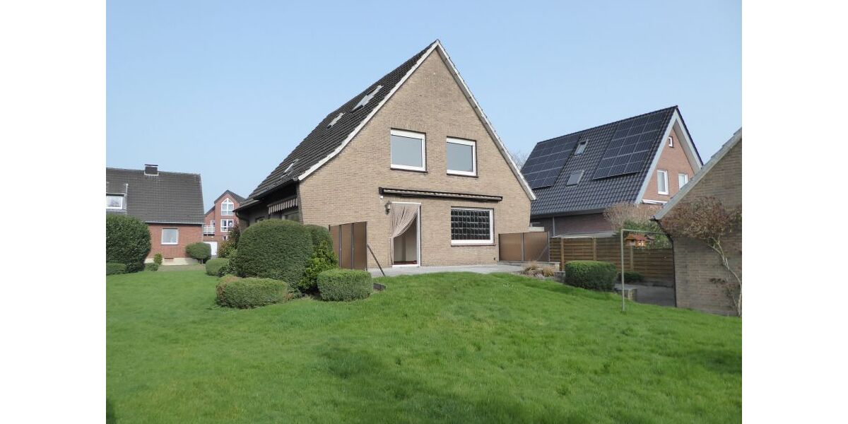 Provisionsfrei* Geräumiges, solides 2-FH mit Keller in Top Lage !!! - Zweifamilienhaus Wesel Obrighoven-Lackhausen | Angebot:25566115