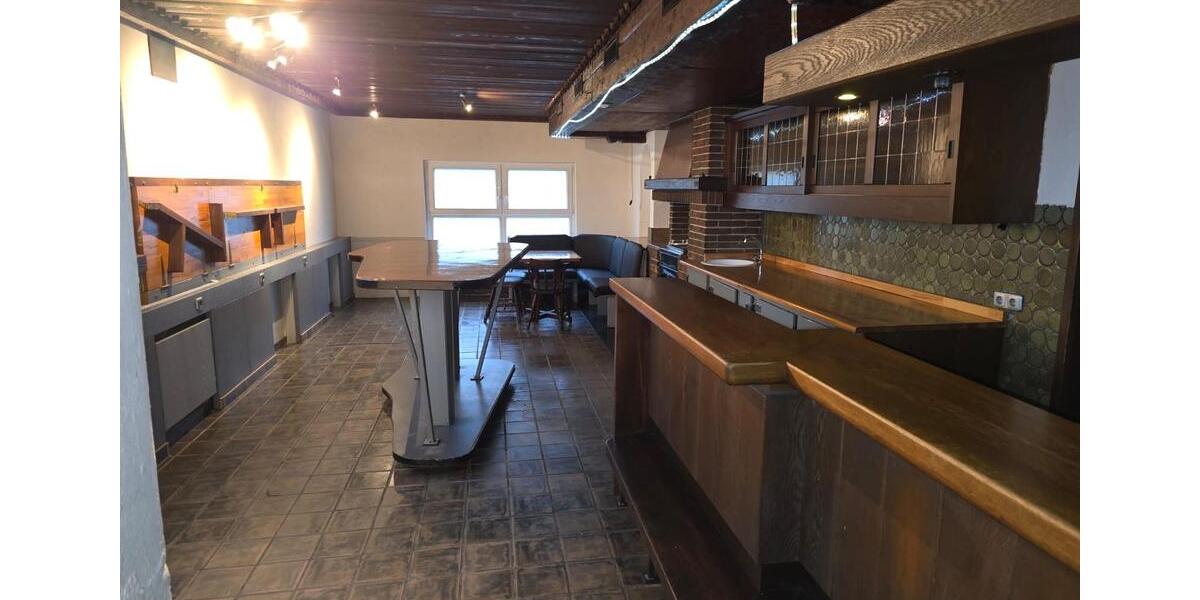 Gewerbeobjekt Wendlingen am Neckar - 3.000&euro; | Angebot:25402785