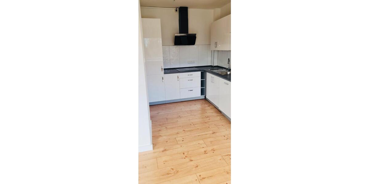 Dachgeschoßwohnung Lütjenburg - 4 Zimmer, 95 m&sup2;, 1.080&euro; | Angebot:26112448