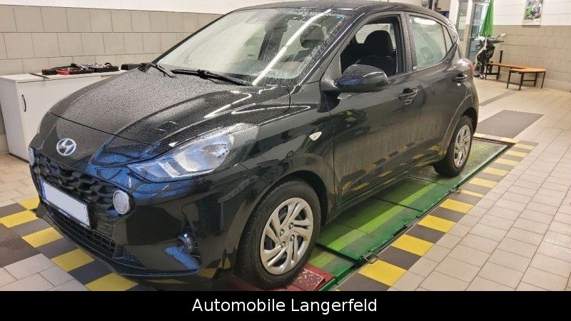 Hyundai i10 49.284 km 10.490 &euro; Wuppertal 42389