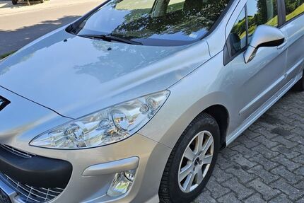 Peugeot 308 209.346 km 3.790 &euro; Herbrechtingen 89542