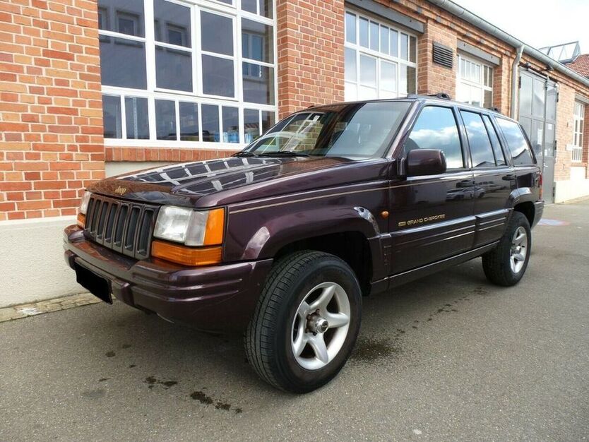 Grand Cherokee