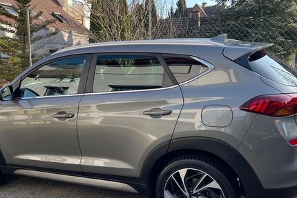 Hyundai TUCSON 85.000 km 17.999 &euro; Bönnigheim 74357