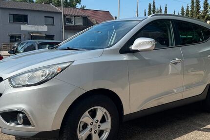 Hyundai ix35 116.000 km 6.999 &euro; Saarbrücken 66115