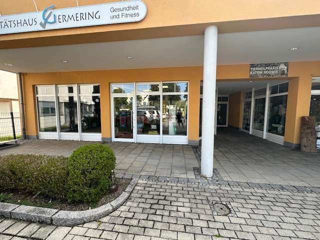 Einzelhandel in Germering 2.550 € 150 m²