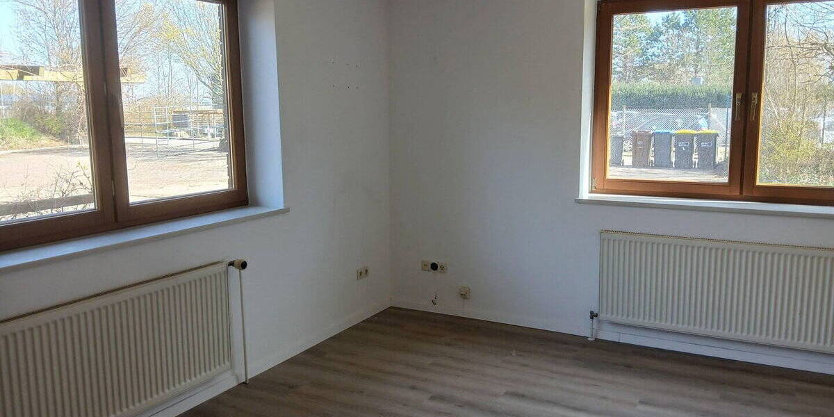 Einfamilienhaus Büdelsdorf - 6 Zimmer, 140 m&sup2;, 415.000&euro; | Angebot:26214890