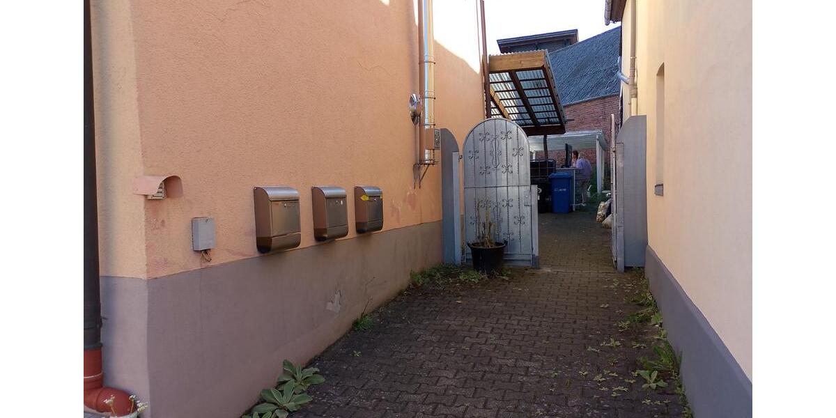 Mehrfamilienhaus, Wohnhaus Marl - 8 Zimmer, 150 m&sup2;, 175.000&euro; | Angebot:24713048