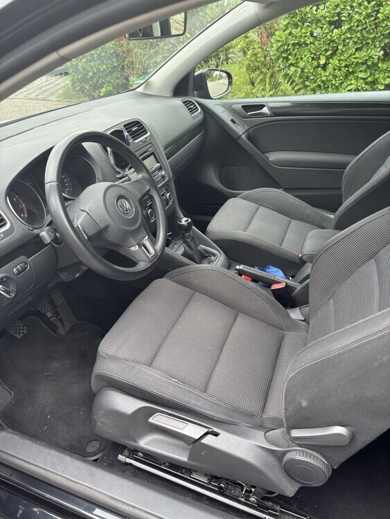 VW Golf 253.000 km 3.900 € Bühl 77815