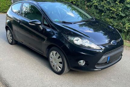 Ford Fiesta 115.000 km 3.190 &euro; Frankfurt am Main 60320