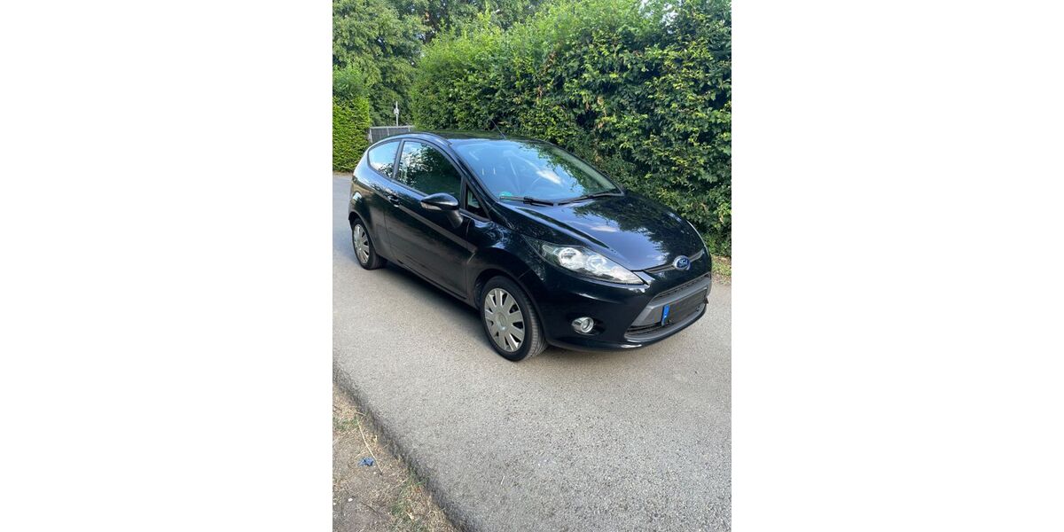 Ford Fiesta 115.000 km 3.190 &euro; Frankfurt am Main 60320