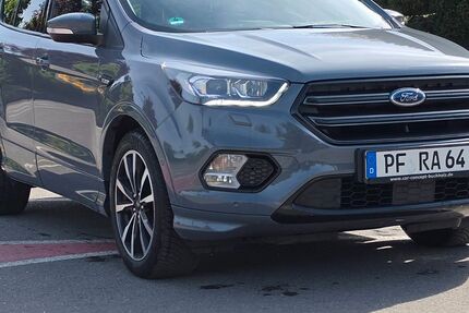 Ford Kuga 73.000 km 16.490 &euro; Königsbach-Stein 75203