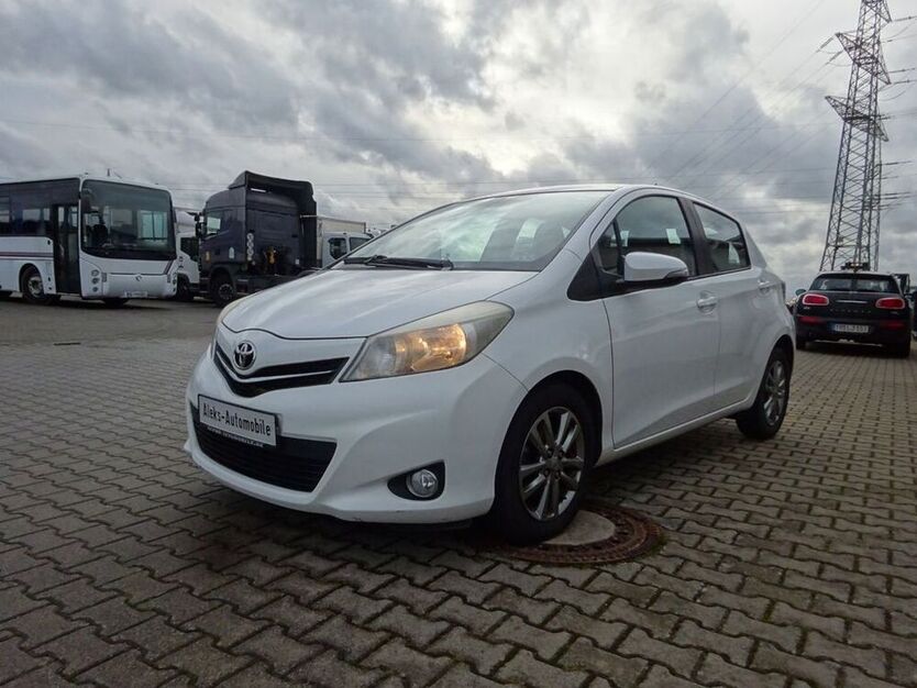 Yaris